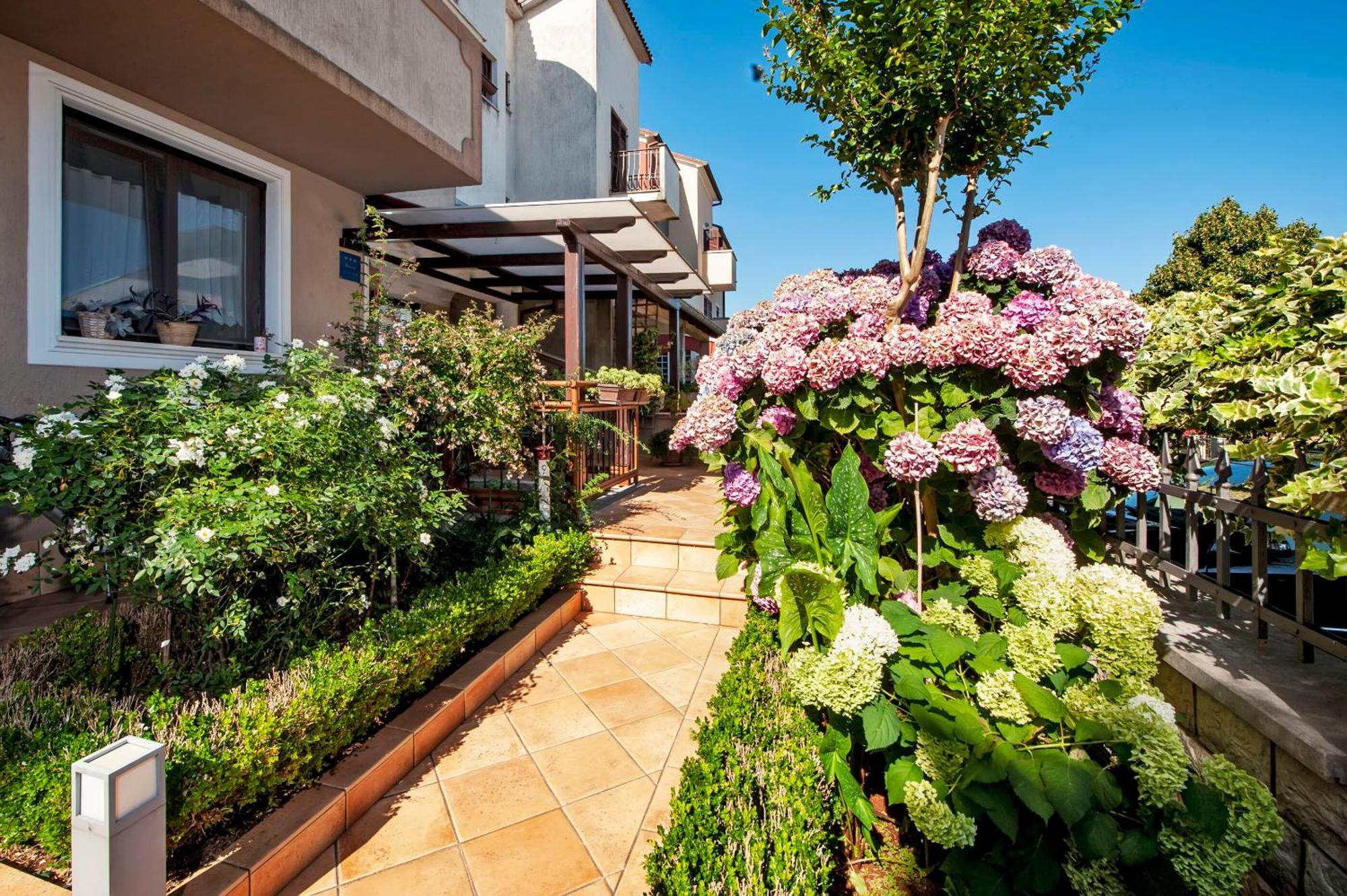 רוביני Apartments Branko מראה חיצוני תמונה