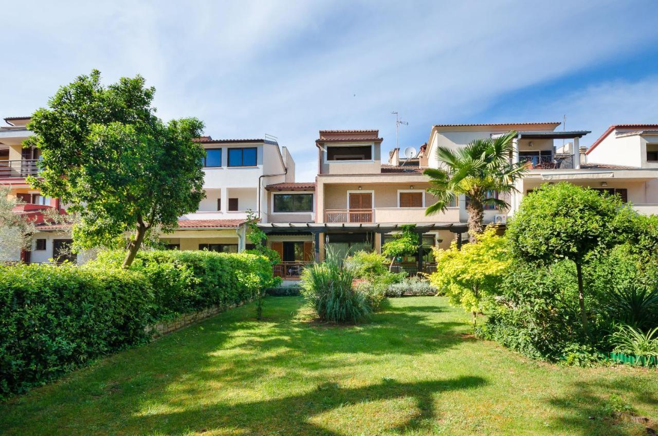 רוביני Apartments Branko מראה חיצוני תמונה
